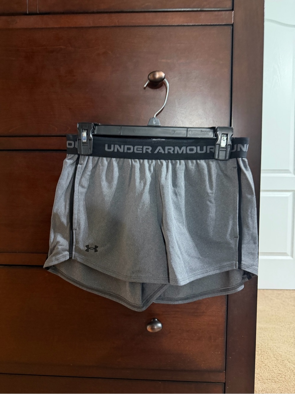 Under Armour Women's Athletic Shorts with Branded Waistband. Size XS